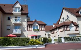 Appart Résidence proche plage avec piscine et parking couvert privé